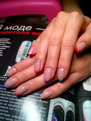 Покрытие ногтей гель-лаком 60 грн.