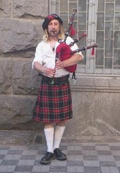 Волынка на праздник. Волынщик в Киеве