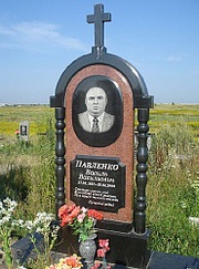 Комплесные памятники из гранита