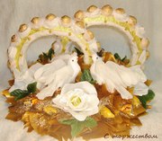 букеты из конфет для невест и свадебные подарки