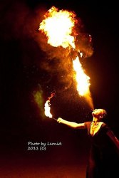 Фаер шоу Кировоград , живые статуи , пиротехническое шоу!!!