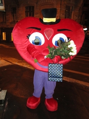 Поздравление с живой открыткой!