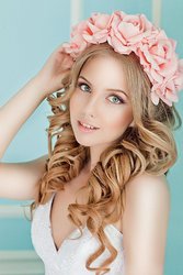 Макияж и прическа для праздника,  свадьбы,  выпускного 