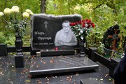 Изготовление гранитных памятников,  благоустройство мест захоронений